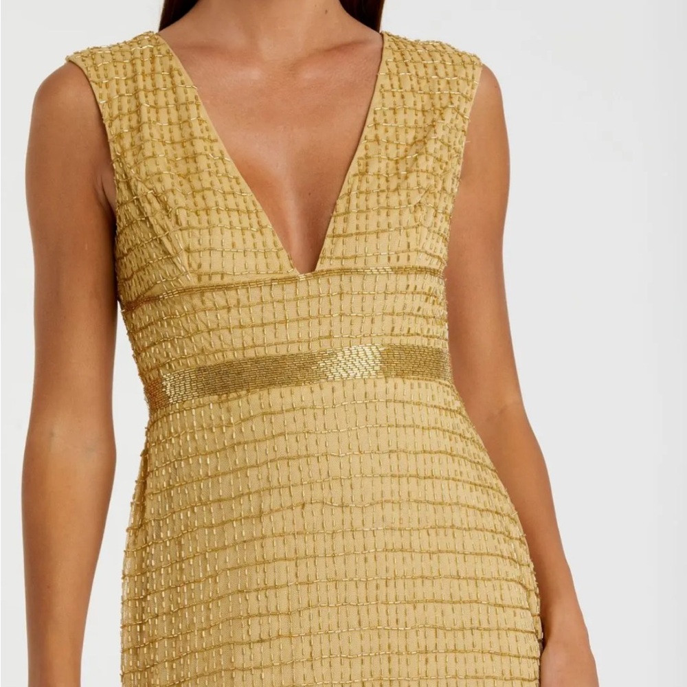 MAC DUGGAL Gold Beaded Cap Sleeve V Neck Column Gown - 16